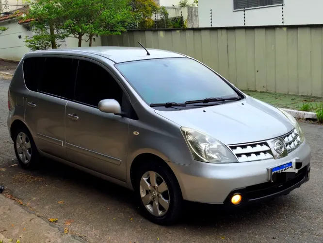 Nissan Livina SL 1.8 16V Flex Fuel Aut. 2010