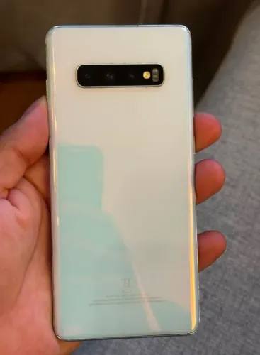 Celular Samsung S10 Plus (Usado / Excelente)