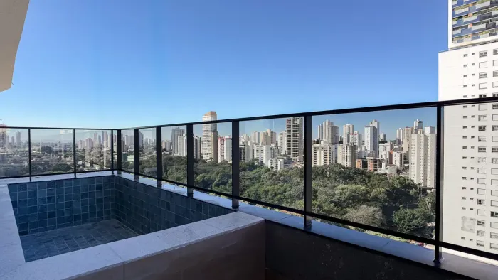 LEGACY City Home 360m2 4 Suítes com varanda e Piscina Privativa  novo