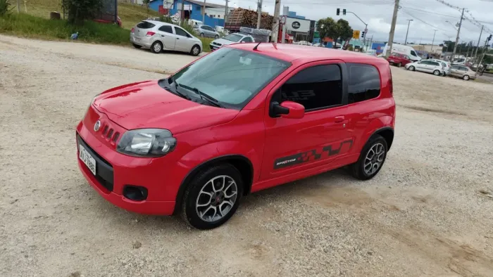 Fiat Uno Sporting 1.4 EVO Fire Flex 8V 2P 2012