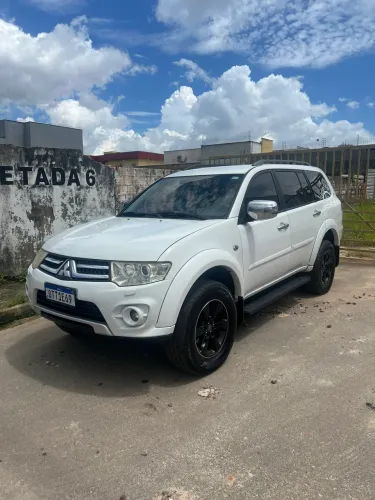 Mitsubishi Pajero Dakar HPE 3.2 4X4 T.I Dies 5P AUT 2014
