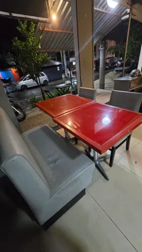 VENDA DE MESAS E CADEIRAS PARA RESTAURANTE