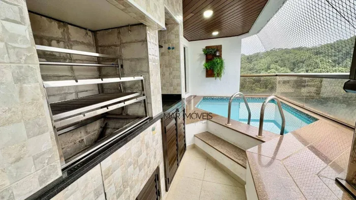 Apartamento com 3 suítes à venda, 140 m² por R$ 870.000 - Pitangueiras - Guarujá/SP