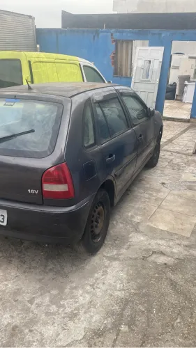 Volkswagen Gol Geração III Power 1.0 MI 16V Gasolina Mec. 4P 2002