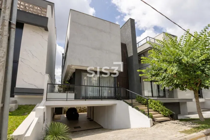 Casa em condomínio no Santa Cândida, Vivendas do Bosque, 273 m², 3 suítes | SIS3 Imoveis