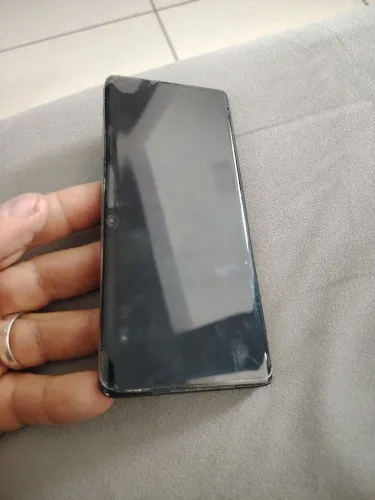 Moto edge plus