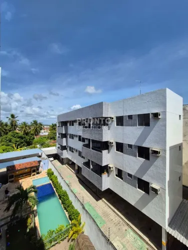 Apartamento com 2 quartos em Pau Amarelo