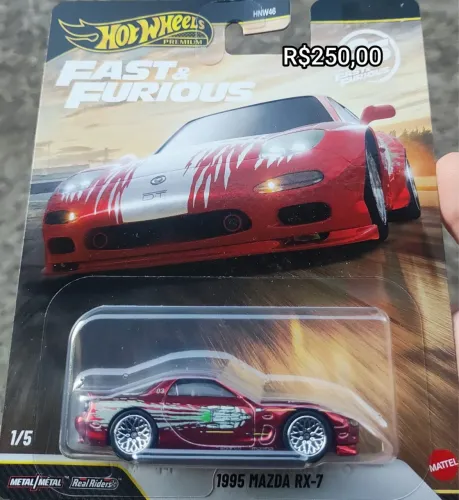 Carrinho Hot Wheels Mazda RX-7 Velozes e Furiosos 