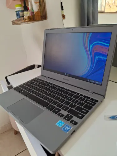 Chromebook