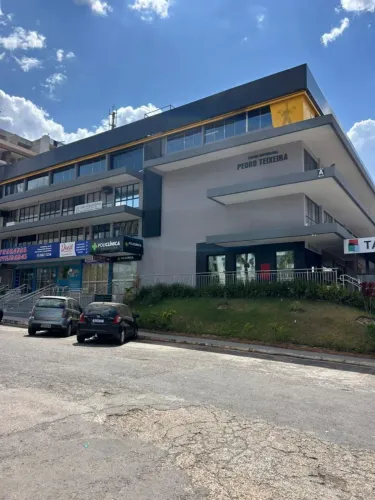 Venda sala comercial Guará II - Centro Empresarial Pedro Teixeira