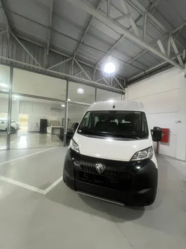 Peugeot Boxer Comfort 18L 2.2 Turbo 2026