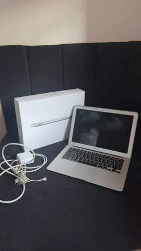 MacBook Air 13" 2017