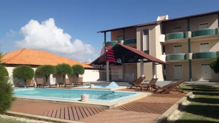 CÓD.: 1-677 - Pousada frente ao Oceano c/ 12 apt?s capacidade de 24; no Abaís por