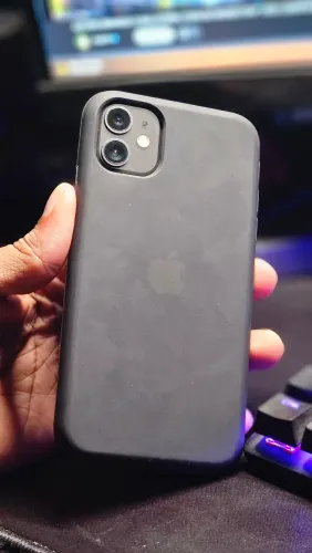iPhone 11 64GB - Todo Original / Nunca Aberto