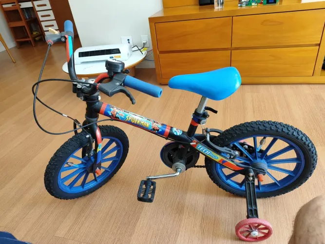 Bike aro 16 homem aranha 