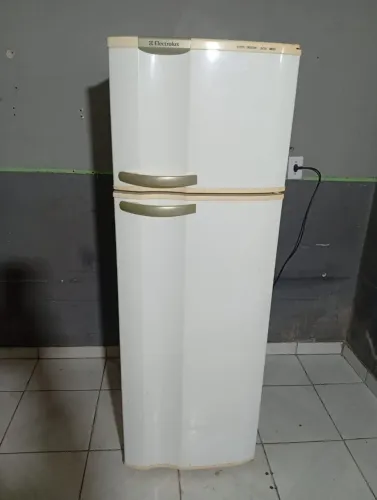 Geladeira Eletrolux