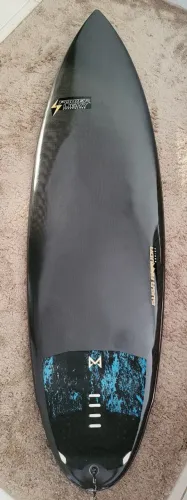 Prancha de Surf 5'11 FULL-CARBON  / PowerLight SK11