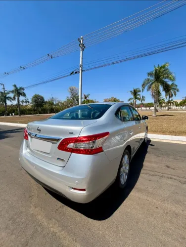 Nissan Sentra SL 2.0/ 2.0 Flex Fuel 16V Aut. 2015