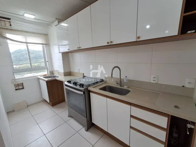 Apartamento para alugar em São Luís com 52 m² e 2 dormitórios/quartos disponíveis.