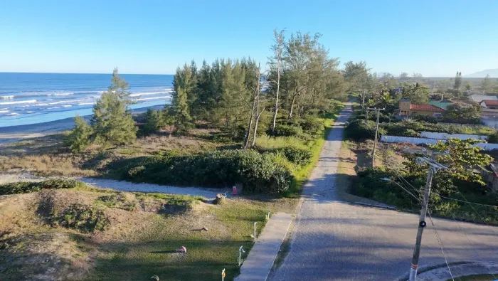 Terrenos 500,00 no Litoral