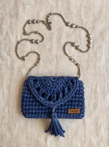 Bolsa de Crochê Azul ?