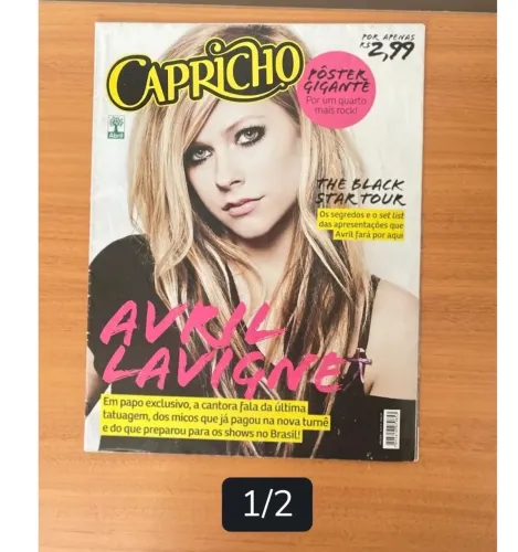 2 Revistas Avril Lavigne + Pôster gigante + DVD