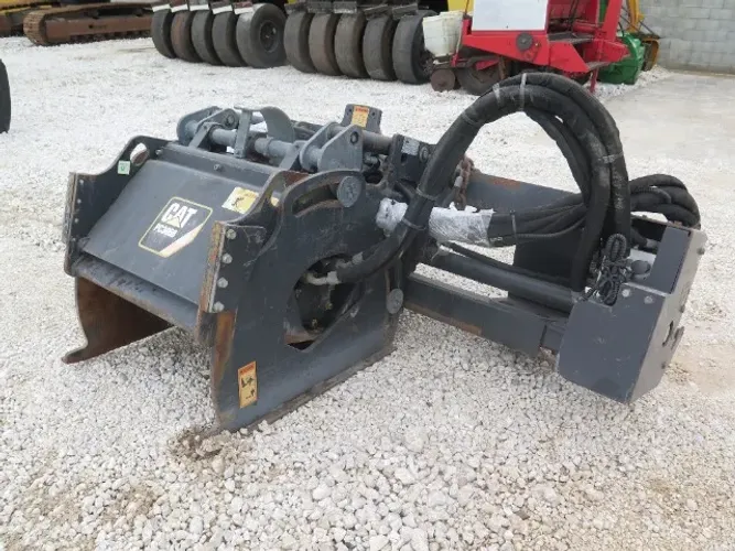 Fresadora para mini carregadeira Caterpillar PC306B 2014