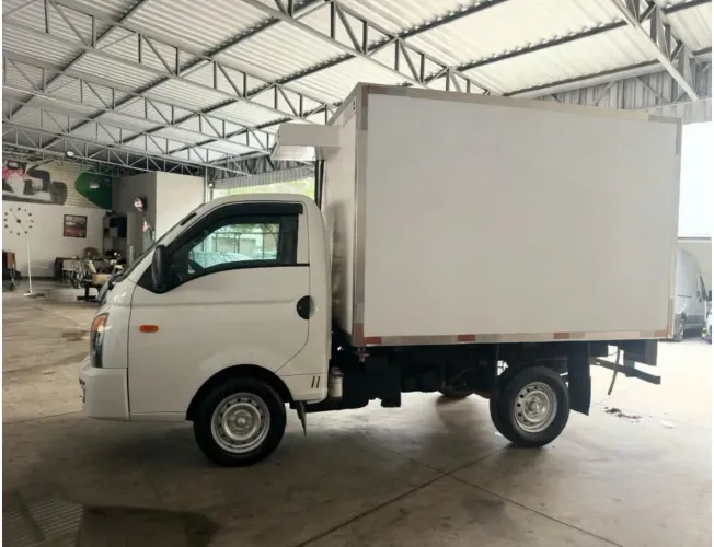 Kia Motors Bongo K-2500 2.5 4X2 TB Diesel 2023