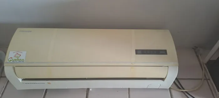 Ar condicionado em bom estado por 400 reais 