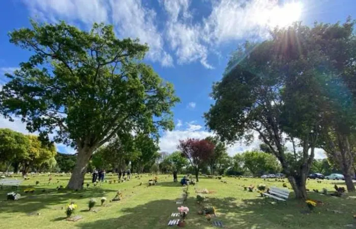 Jazigo Privativo no Cemitério Parque Iguaçu com 3 gavetas vazias