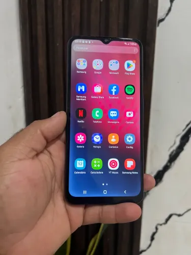 Vendo celualr a02s funcionando perfeitamente