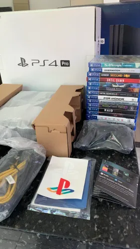 PlayStation 4 pro (o mais novo da OLX)