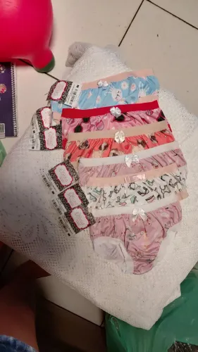 Vendo calcinha e cueca infantil 