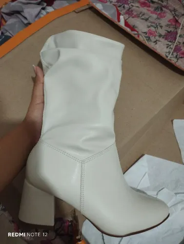 BOTA BEIRA RIO MODELO ENRUGADA 