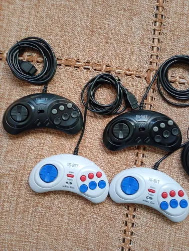 CONTROLES PARA MEGA DRIVE E MASTER SYSTEM COM FUNÇÃO TURBO, NOVOS 100 REAIS TUDO