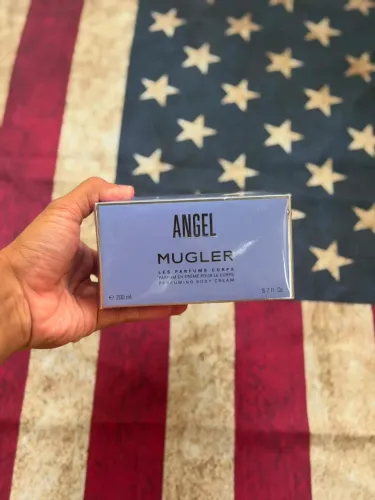 Pasta Angel Mugler Creme Hidratante Corporal 200ml