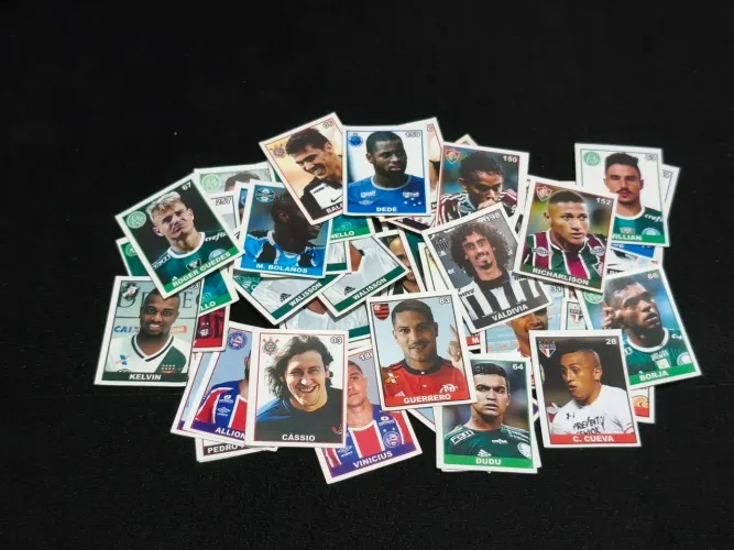 64 Figurinhas Mini Brasileirão Série A - Lote (COM REPETIÇÃO)