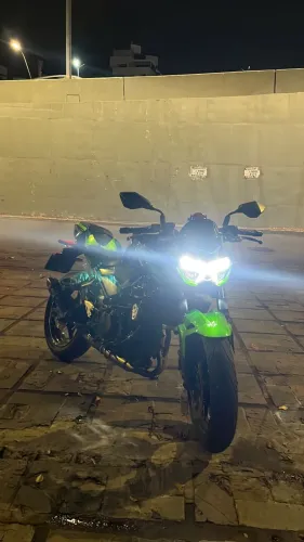 Kawasaki Z400 