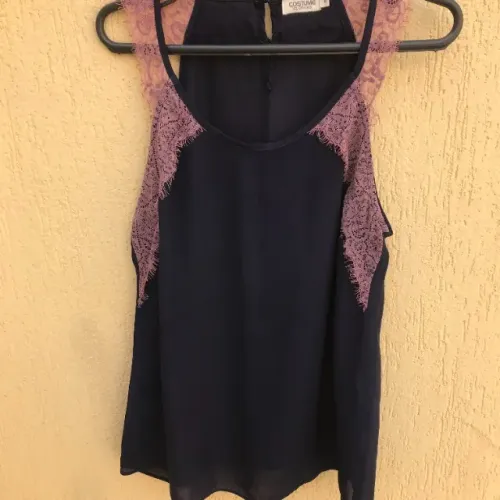 Blusa Marinho E Rosa Da Marca Costume