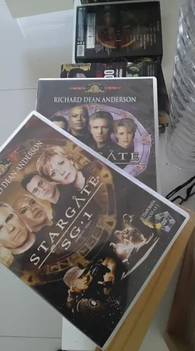 Colecao Completa Stsrgate SG 1 em DVD 8 temps 20 caixas