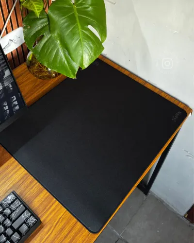 Mousepad Scyrox Sosu XL Preto - 490x420x4.5mm (Alta Precisão)-