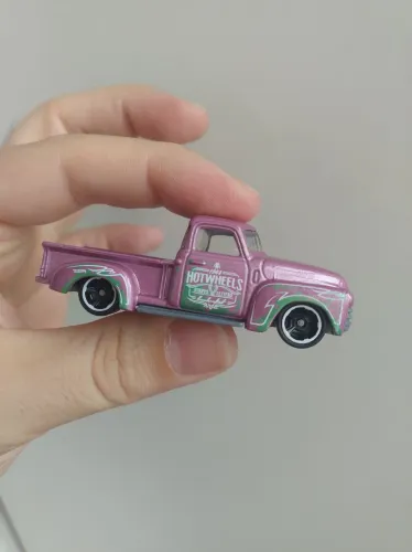 Miniatura Hotwheels 52 Chevy Rosa Pickup 1:64 Loose Novo Hot Wheels