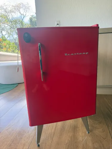 Frigobar Brastemp Retrô Vermelho