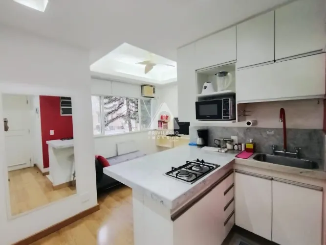 Apartamento mobiliado de 1 quarto no Flamengo  31 m², frente, pronto para morar