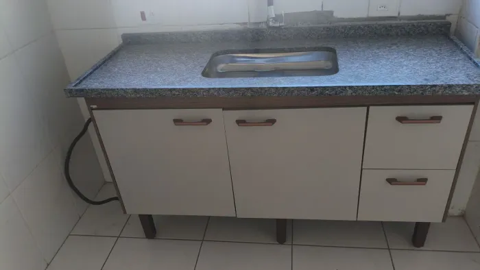 Pia de cozinha com Gabinete