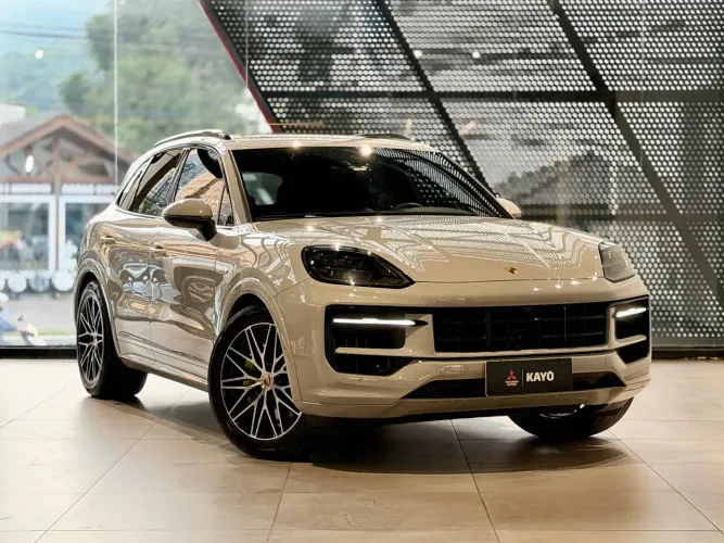 Porsche Cayenne E-hybrid 3.0 V6 462cv 2024