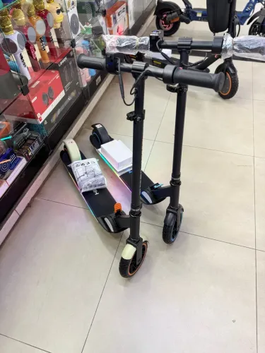 PATINETE ELÉTRICO INFANTL W11 150W 