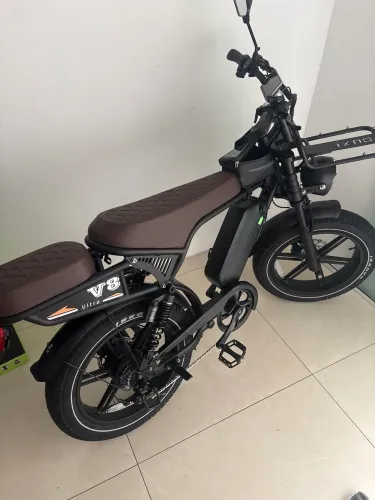 Bicicleta elétrica v8 ultra