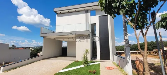 Casa à Venda no Condomínio Bosque da Mata em Valinhos, localizado no bairro Vila Pagano.