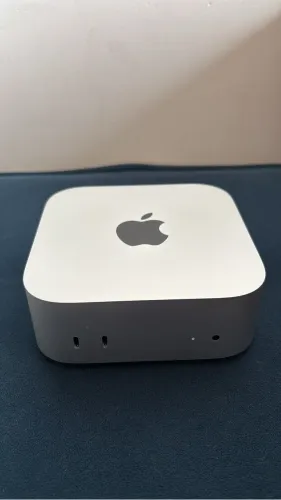 Mac Mini M4 16GB / 256GB + Hub Baseus | Impecável | Completo